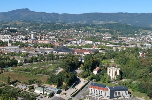 Vue de la commune de Bassens